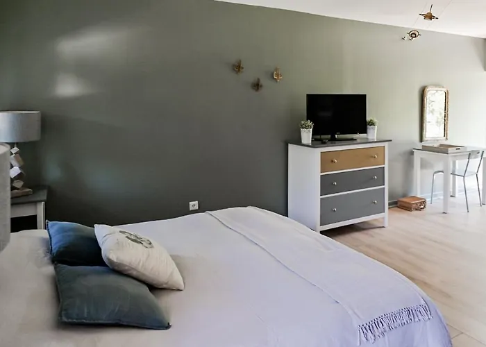 Un Ange Passe 4* 勒比松德卡多恩